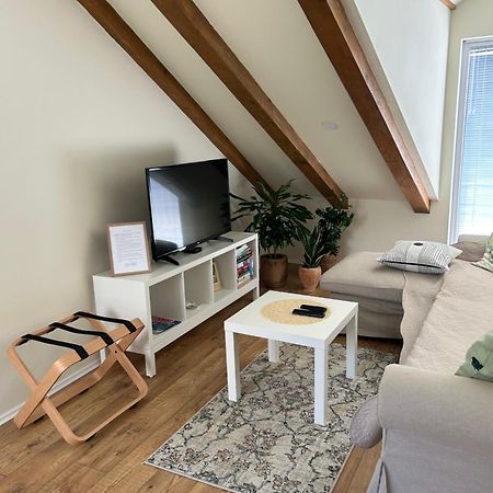 Lovely Apartment ซัฟทัท ภายนอก รูปภาพ