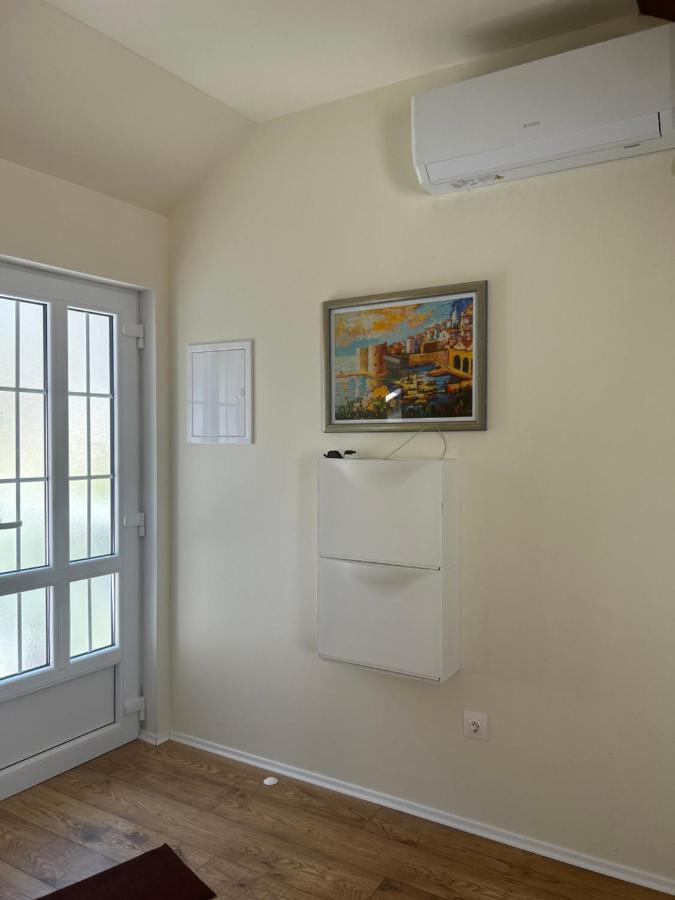 Lovely Apartment ซัฟทัท ภายนอก รูปภาพ
